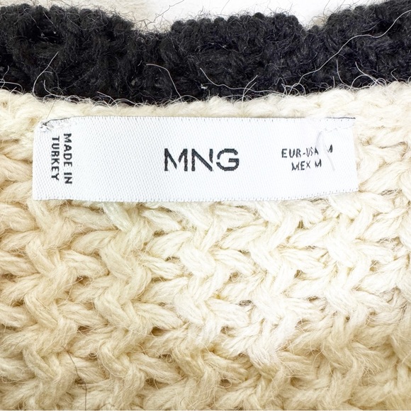 Mango Sweater with Crochet Ruffled Openwork Details Beige Size M - Picture 8 of 13